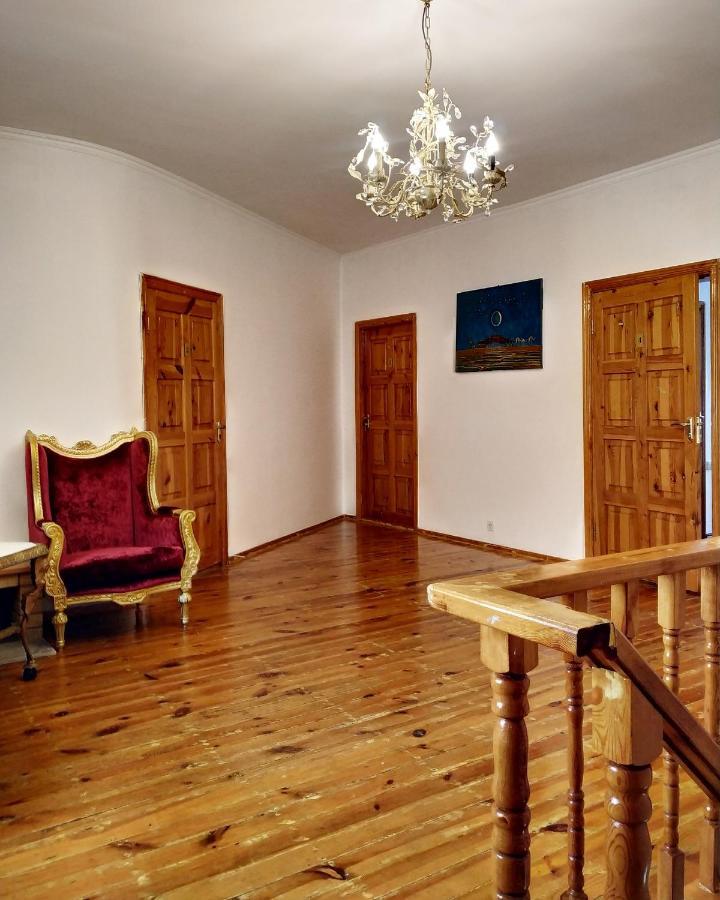Sweet Vibe Home Алма Ата Екстериор снимка