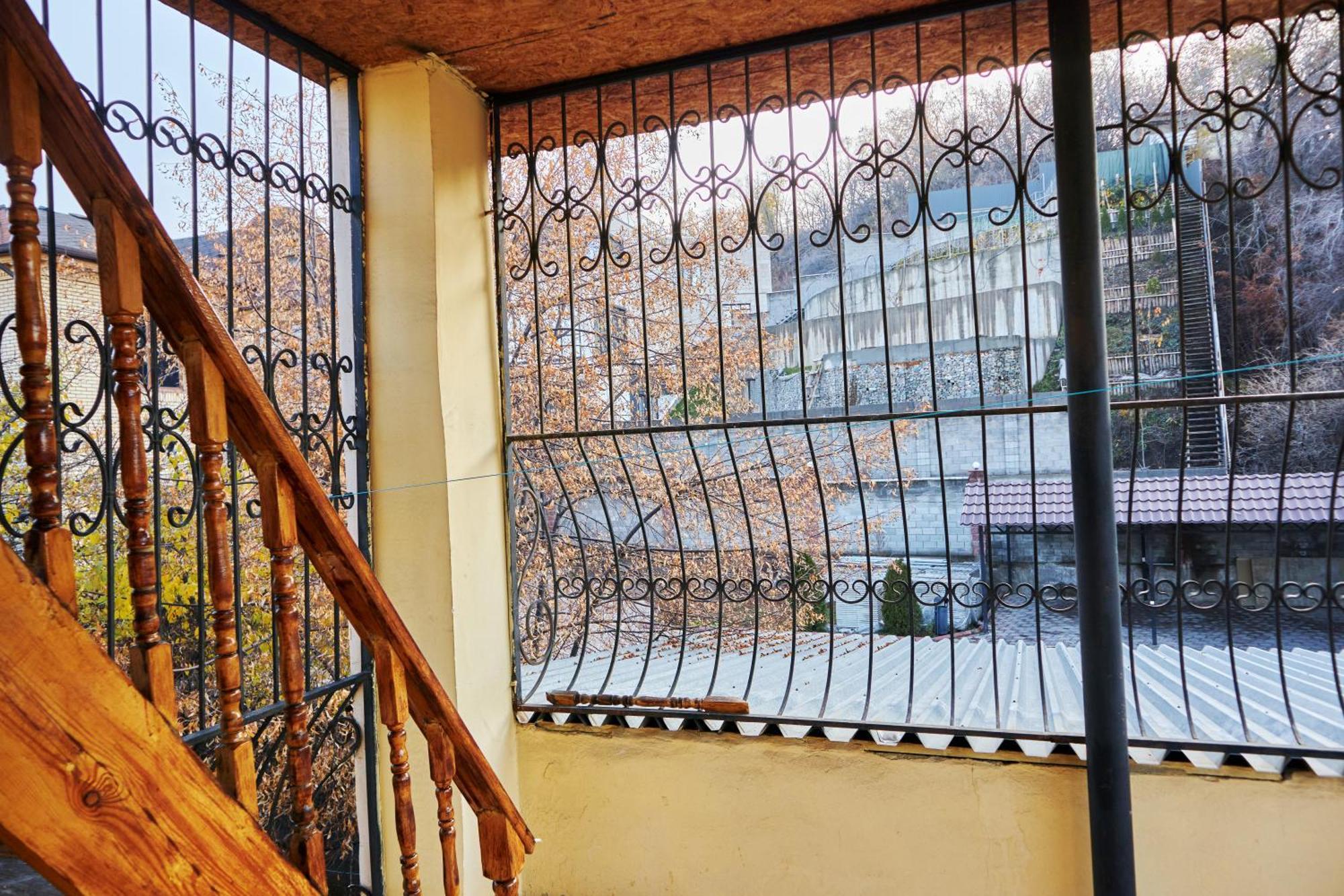 Sweet Vibe Home Алма Ата Екстериор снимка
