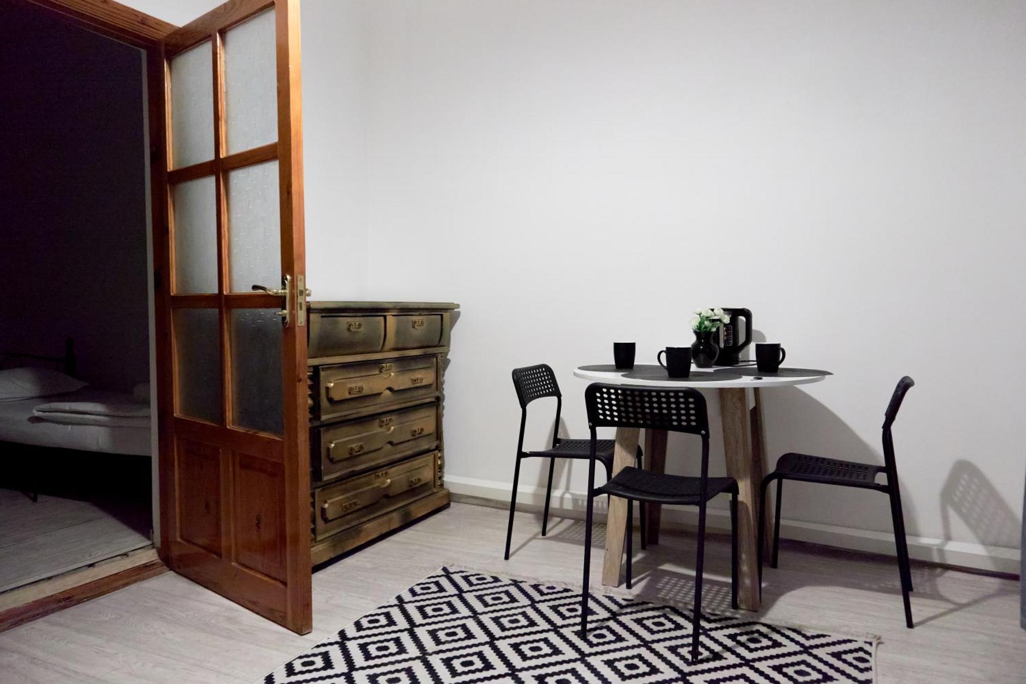 Sweet Vibe Home Алма Ата Екстериор снимка