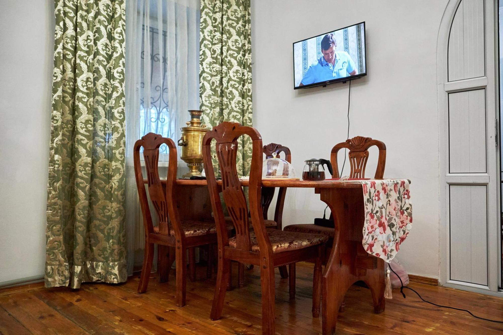 Sweet Vibe Home Алма Ата Екстериор снимка